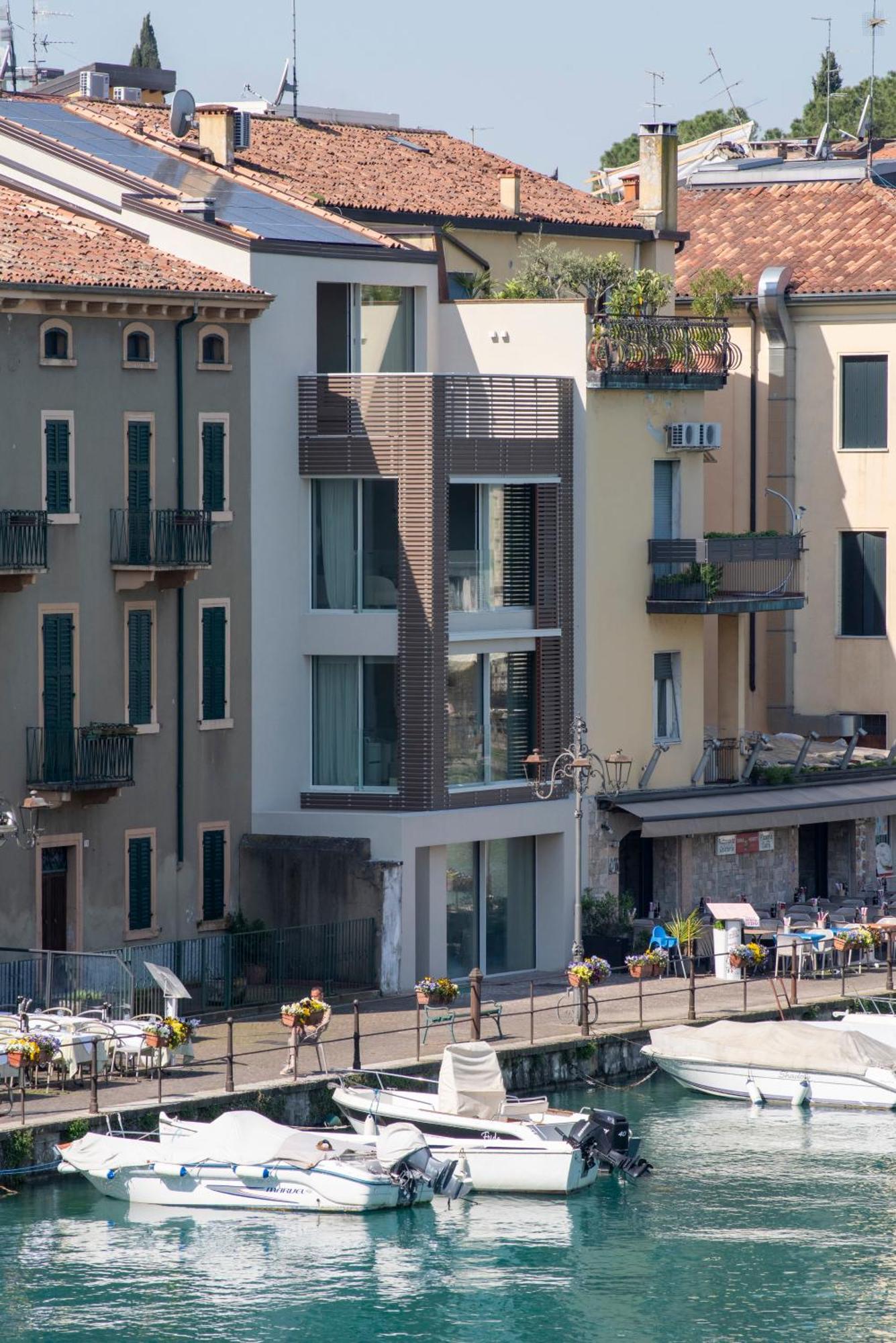 Palazzo Cordigero - Apartments 佩斯基耶拉德加达 外观 照片