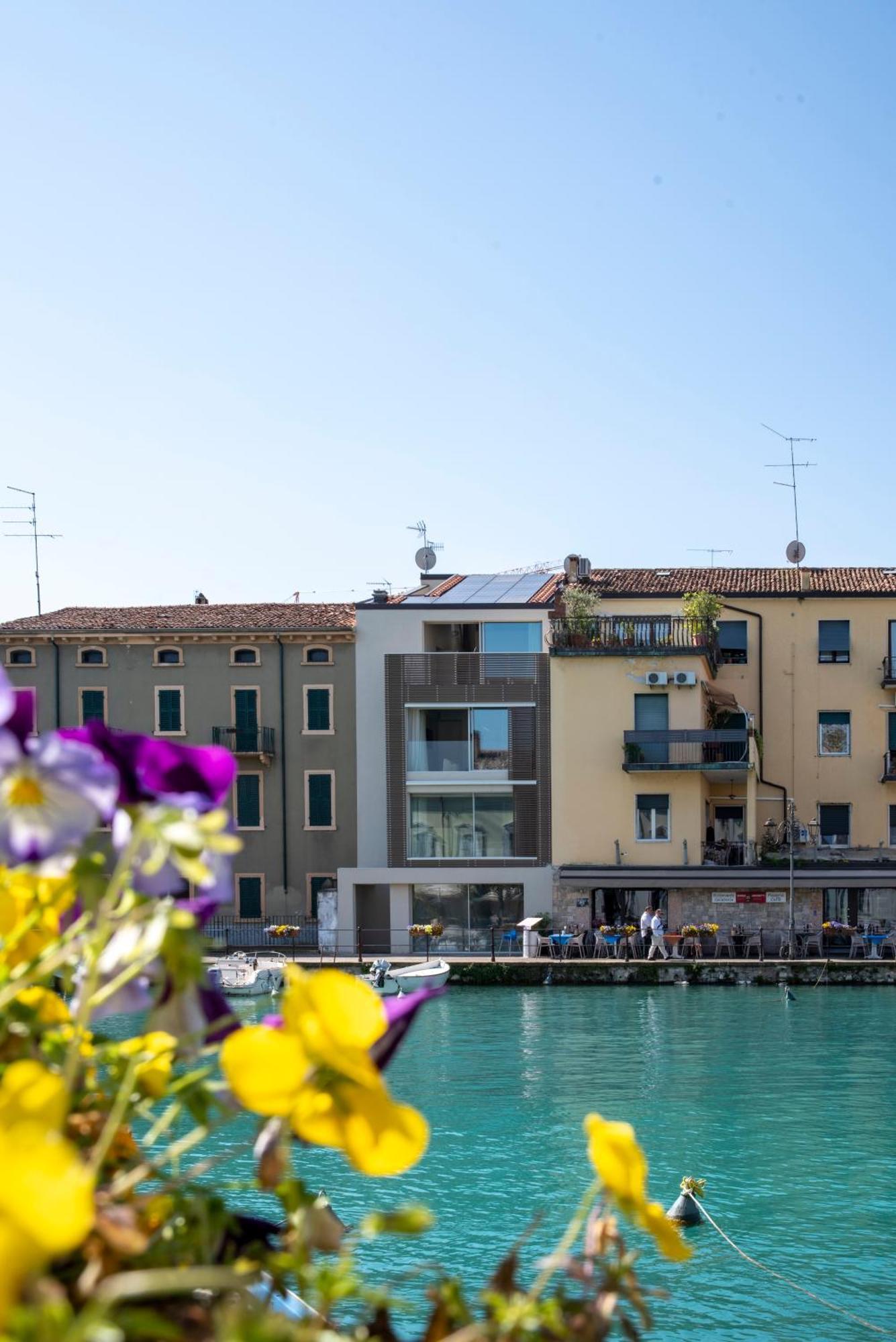 Palazzo Cordigero - Apartments 佩斯基耶拉德加达 外观 照片