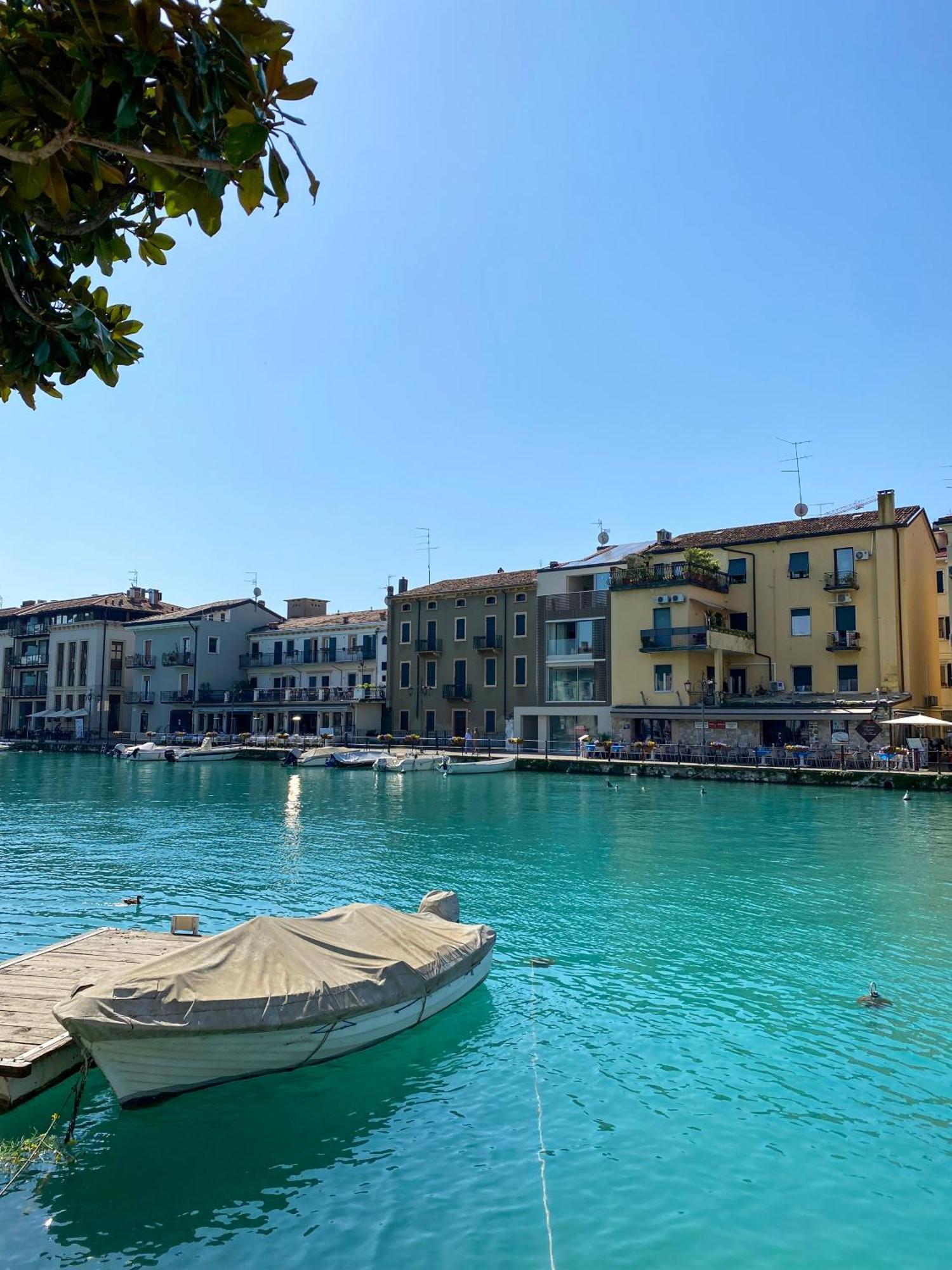 Palazzo Cordigero - Apartments 佩斯基耶拉德加达 外观 照片