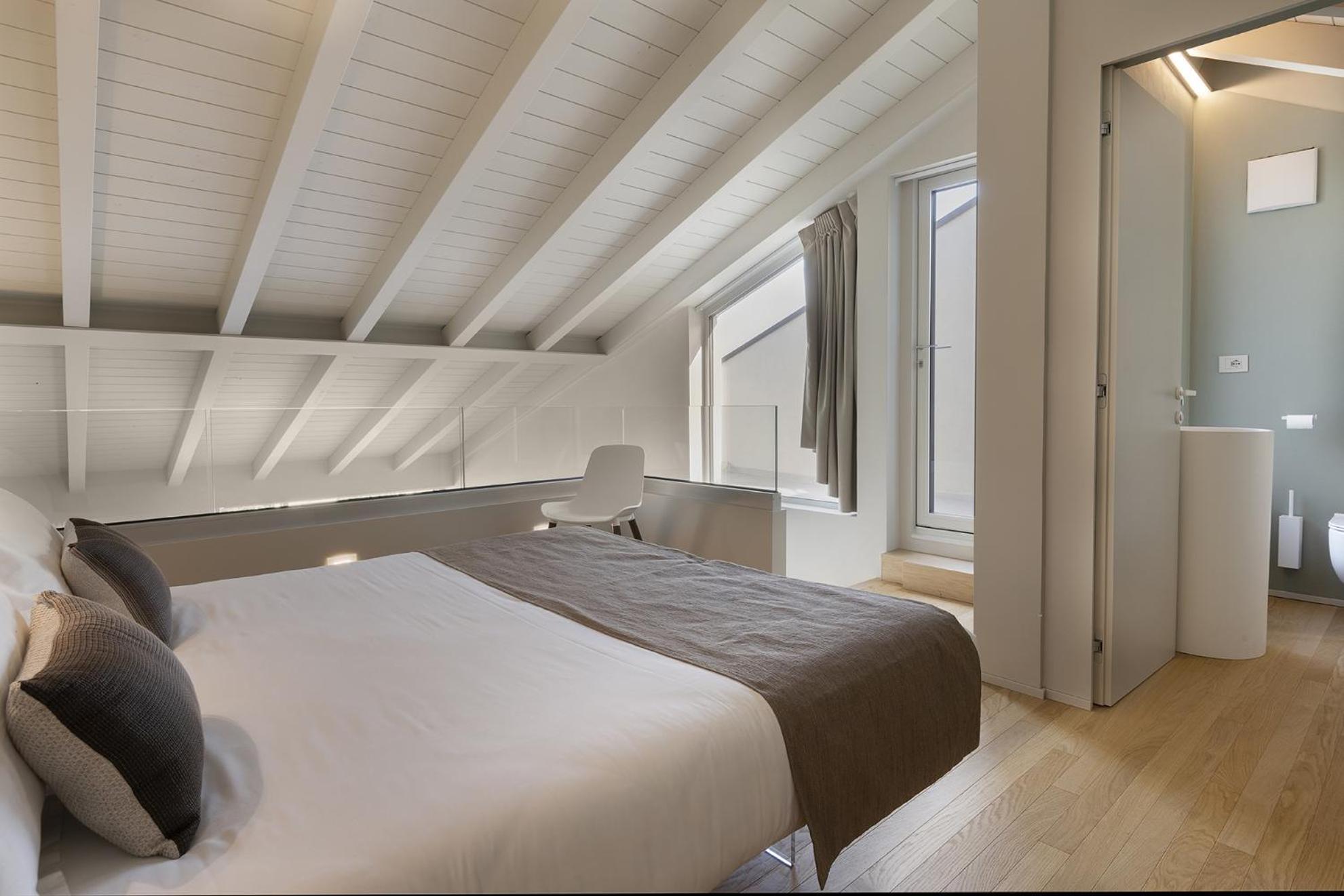 Palazzo Cordigero - Apartments 佩斯基耶拉德加达 外观 照片